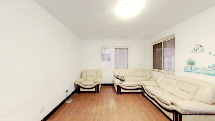 圣地花园二手房实景图