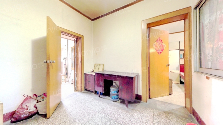 大弯南路166号二手房实景图