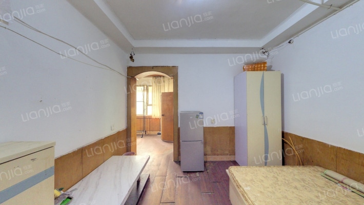 鸿程大厦二手房实景图