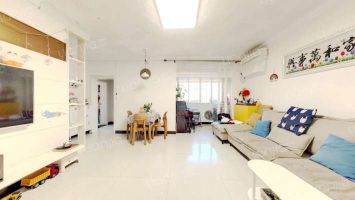 明鸿新城二手房实景图