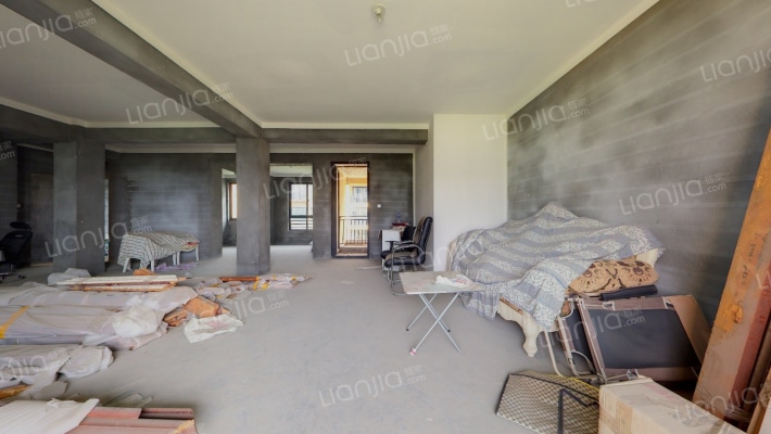 新义名苑二手房实景图