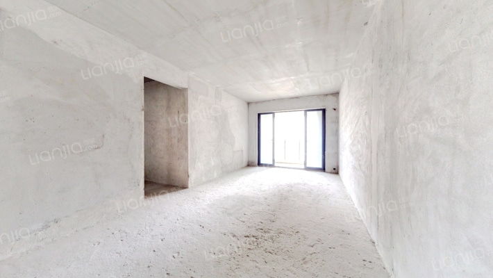 保利中环三期第五大道二手房实景图