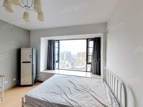 合租·中海兰庭 4居室 南卧