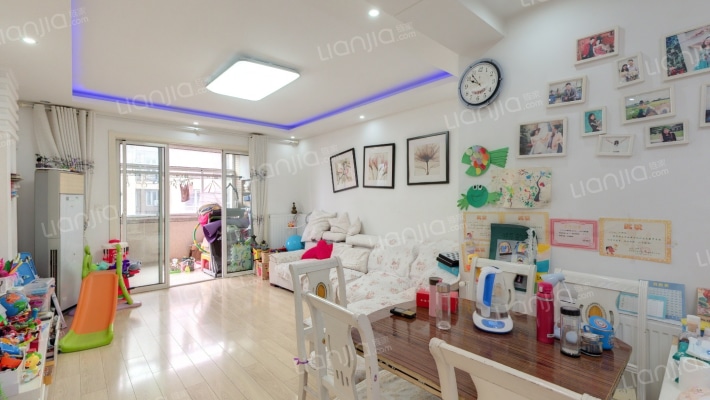 台北上上城二手房实景图