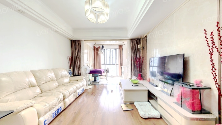 藏珑湖上国际花园二手房实景图