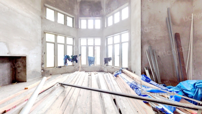 克拉水城二手房实景图