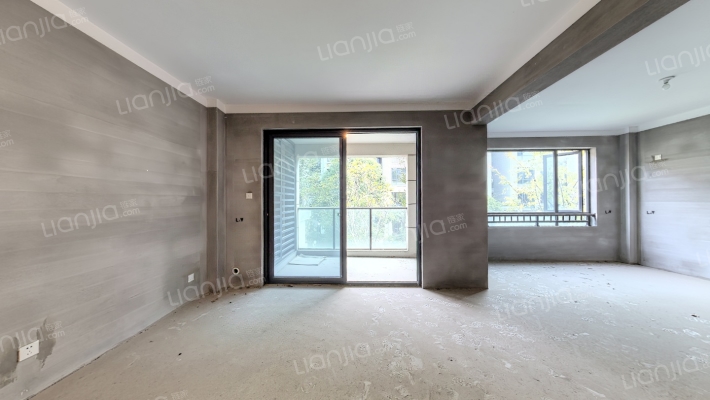 遇见芳华里二手房实景图