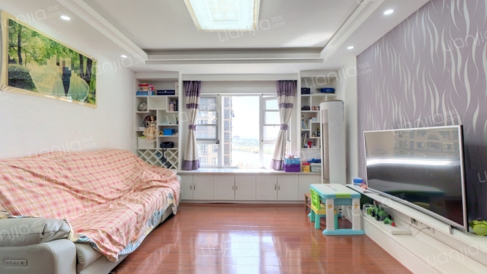 雨荷苑二手房实景图