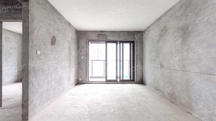 财信铂雲府二手房实景图