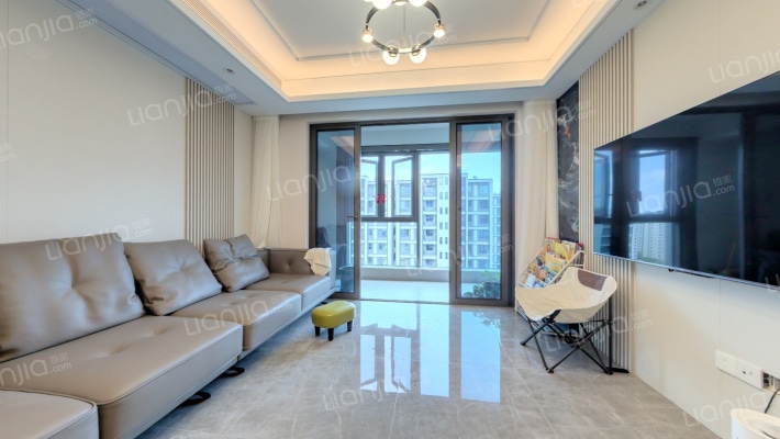 世茂风颂府二手房实景图