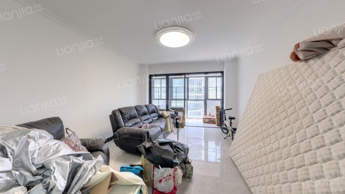 吉大豪苑二手房实景图