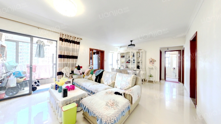 新世界康桥二手房实景图