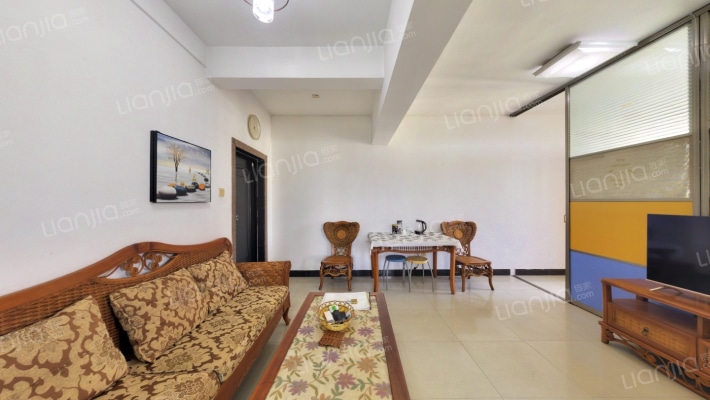 阳光海苑二手房实景图