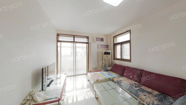 宝鑫景苑鉴湖园二手房实景图