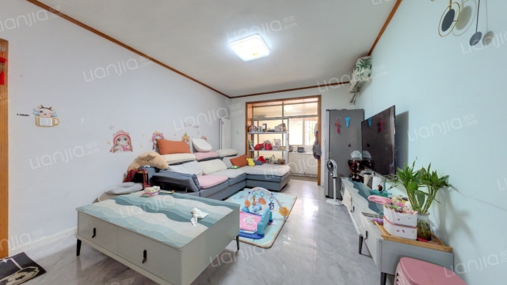 陕建机施集团第一社区二手房实景图