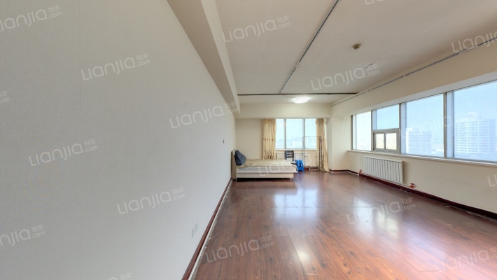 1世界公寓二手房实景图