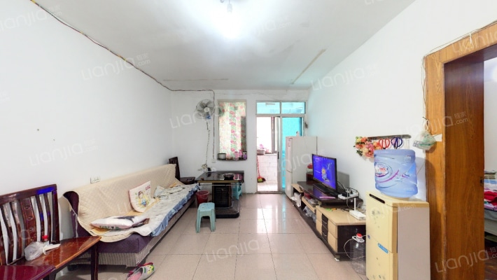 半边街64号院二手房实景图