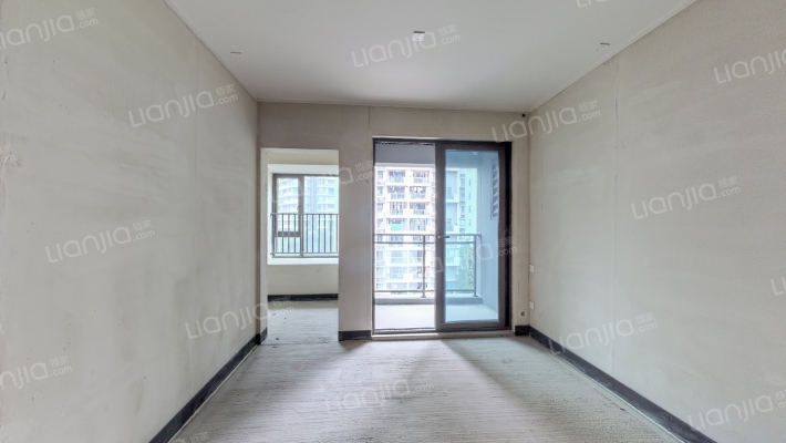 海成轨道0309二手房实景图