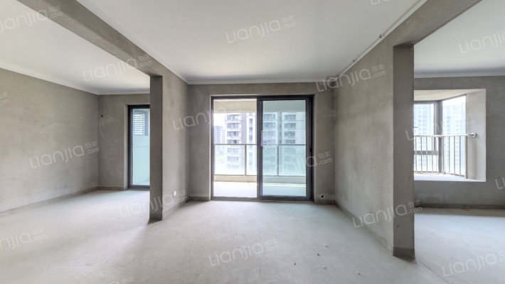 九龙家苑五期二手房实景图