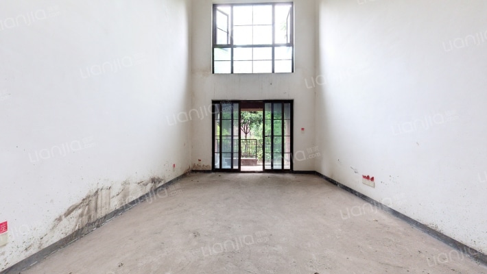 融创都铎庄园三期二手房实景图