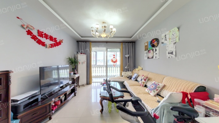 卫春三街坊二手房实景图