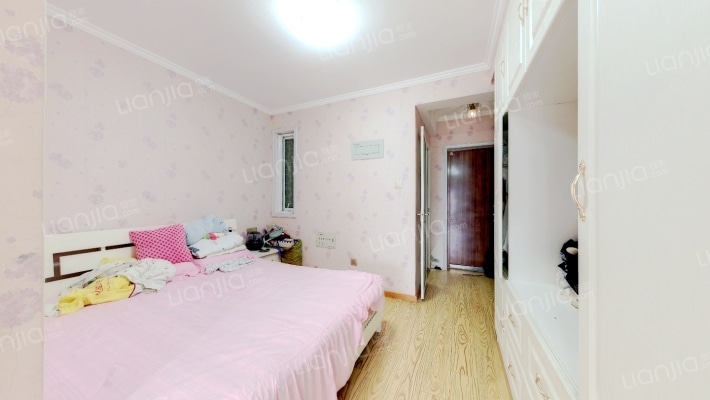 中铁国际城品园二手房实景图