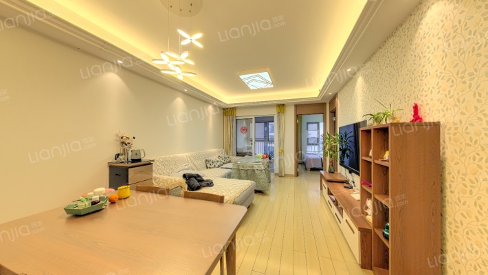 万科城E区二手房实景图