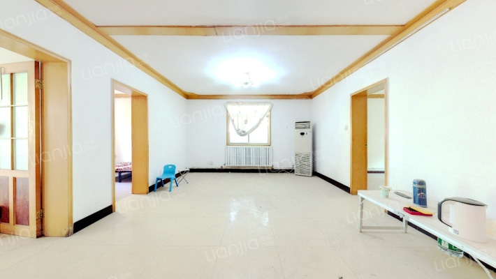 长缨社区汇文中学家属院二手房实景图