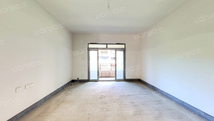 和泓四季B1区二手房实景图