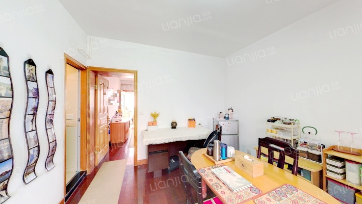 贺丞小区二手房实景图