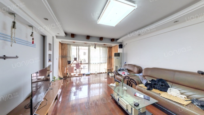 泰山锦苑二手房实景图