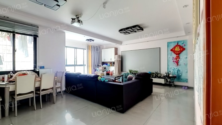 世纪山水二手房实景图