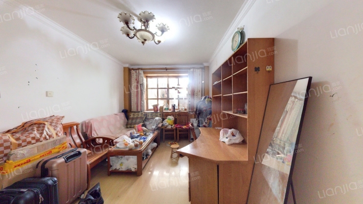 纪发公寓二手房实景图