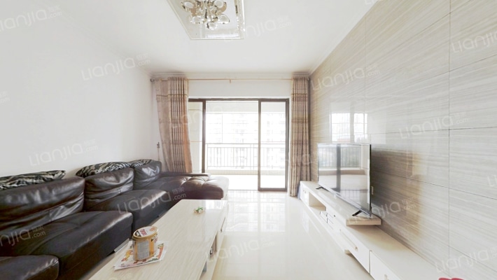 颐澳湾二手房实景图