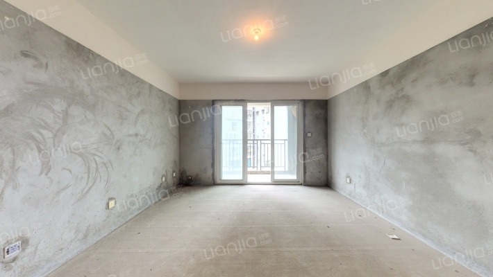 复兴嘉苑二手房实景图