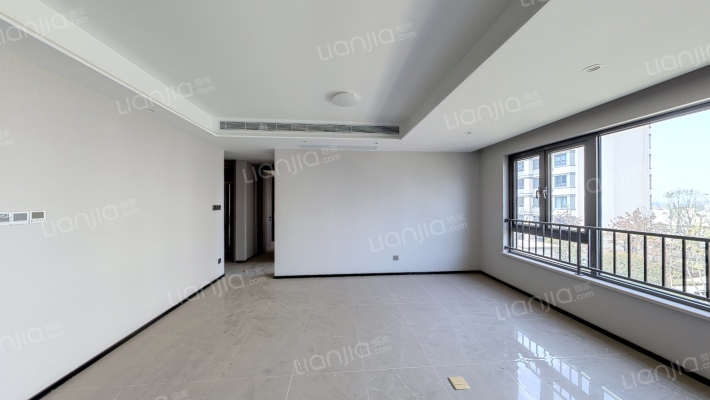 龙湖云瑶玉陛玉山二组团二手房实景图