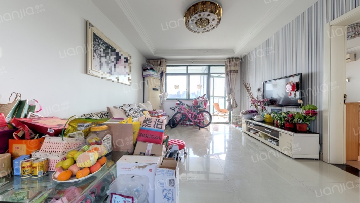 东辉铂领花园二手房实景图