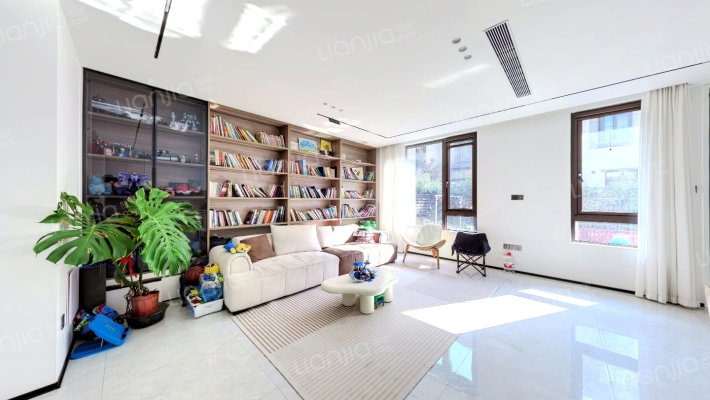 金地水悦堂二手房实景图