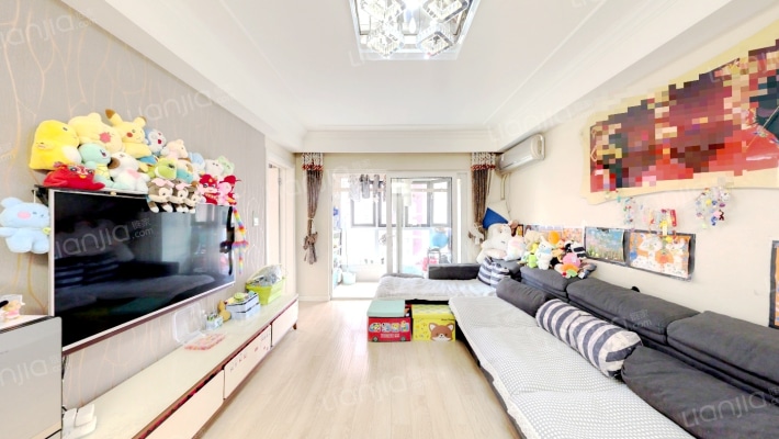 万科城三期二手房实景图