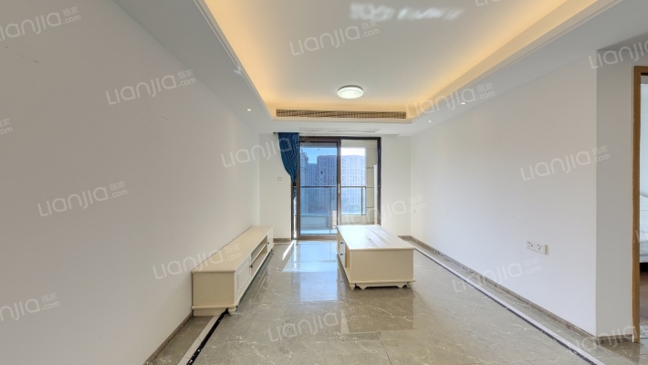 越秀亲爱里二手房实景图