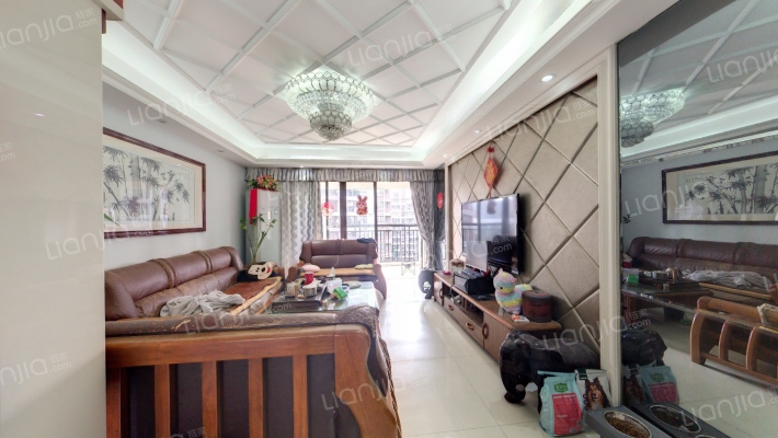 天域米兰阳光二手房实景图