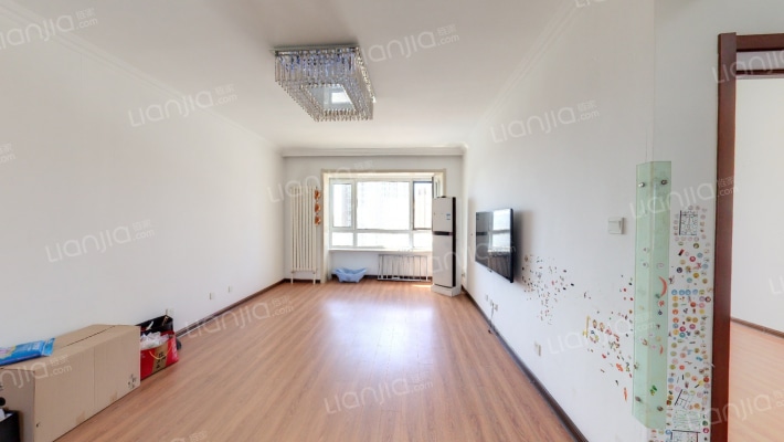 沿海鉴筑二期二手房实景图