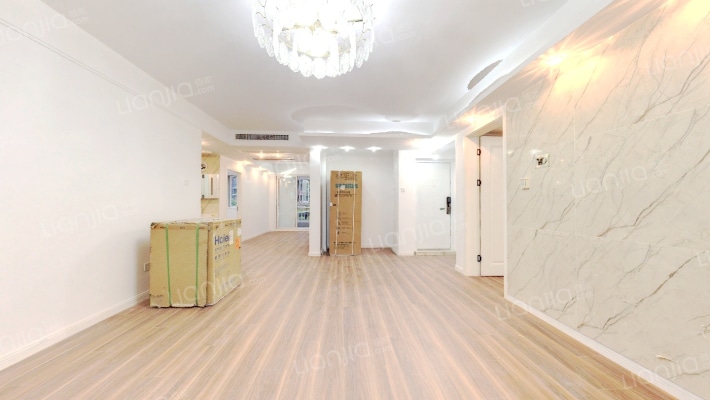 中锐龙湾1号二手房实景图