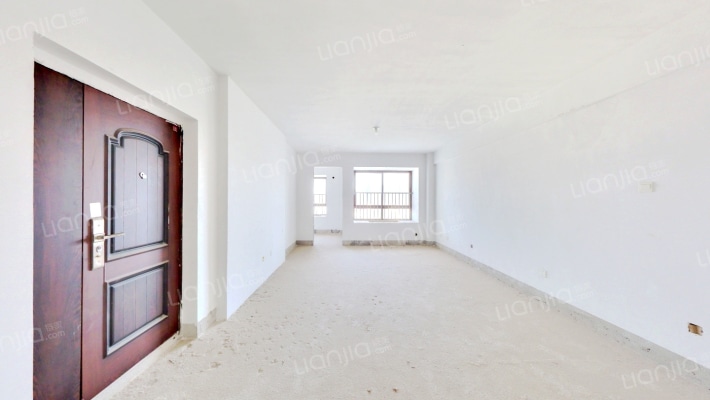 禹洲卢卡小镇二手房实景图