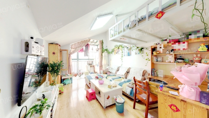 临港花园二手房实景图