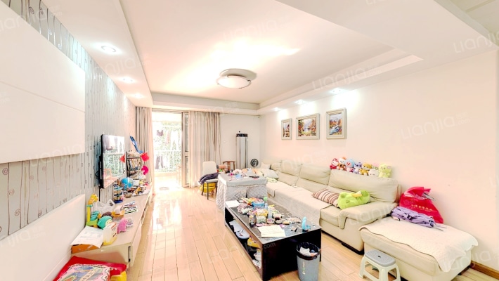 万科西街花园二手房实景图