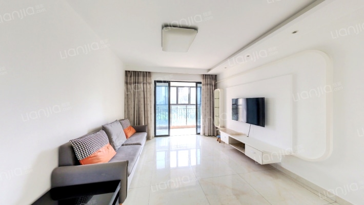 保利麓谷林语蔷薇谷二手房实景图