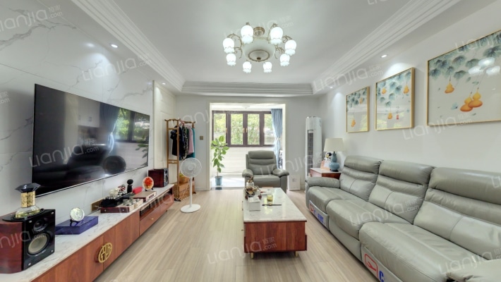 澜茵华庭二手房实景图