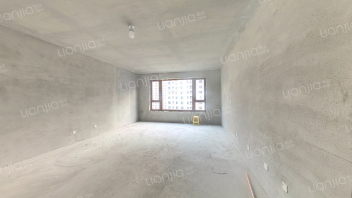 中海紫御华府二手房实景图