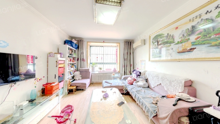 清泉名苑二手房实景图